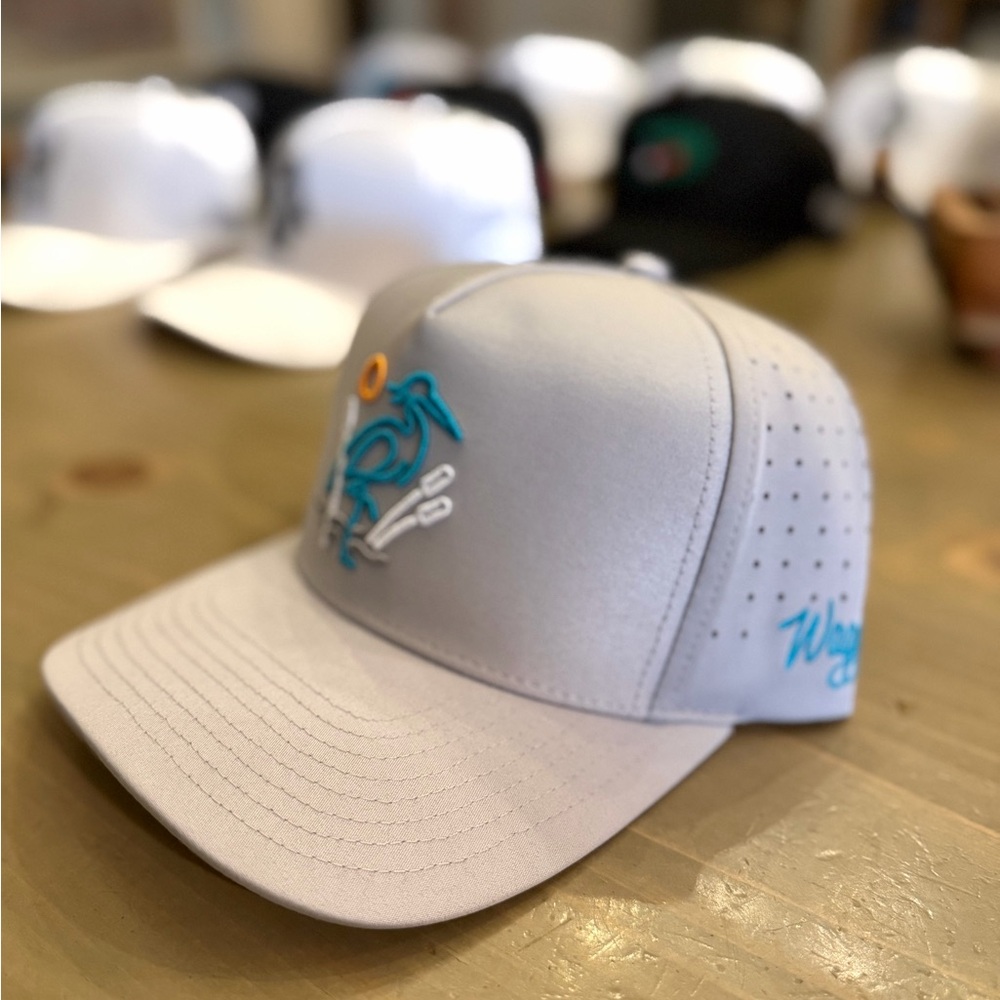 Waggle Great Blue Hat Light Gray with Embroidered Teal Heron Bird One Size NWT
